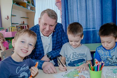 Александр Куниловский: «Родители должны активно участвовать в жизни школы и детского сада»